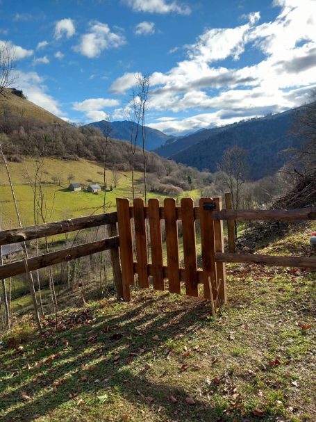 Création et pose de portillon
